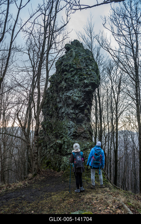 Kirándulók a Börzsönyben-stock-foto