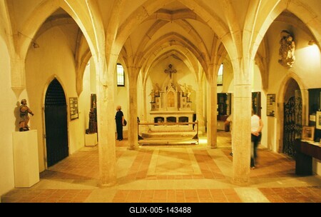 Szent Mihály székesegyház altemploma, Veszprém-stock-foto