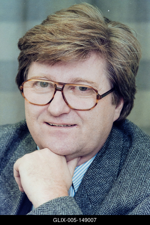 Budapest, 1997.Nagy Gáspár (Bérbaltavár, 1949. május 4. – Budapest, 2007. január 3.) Kossuth- és József Attila-díjas magyar költő, prózaíró, szerkesztő.-stock-foto