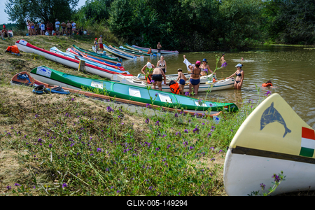 Vizitúrázók az Öreg-Túron-stock-foto