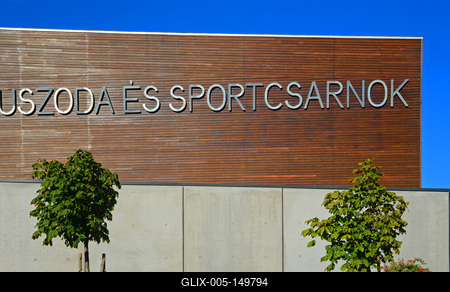Budaörs, Városi Uszoda és Sportcsarnok-stock-foto