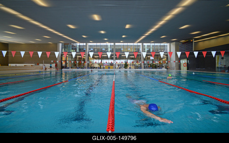 Budaörs, Városi Uszoda és Sportcsarnok-stock-foto