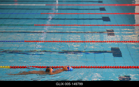 Budaörs, Városi Uszoda és Sportcsarnok-stock-foto