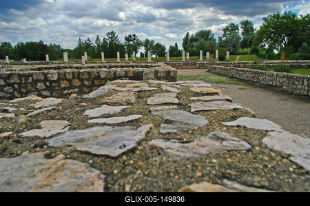 Tác-Gorsium-stock-foto