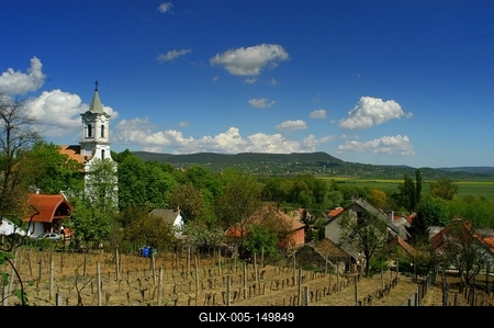 Mindszentkálla a Káli medencében-stock-foto