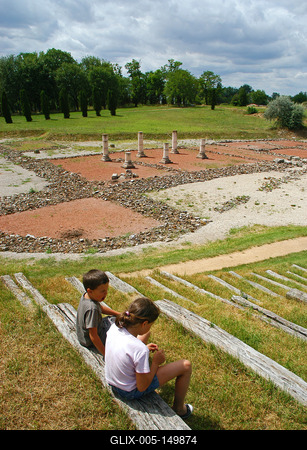 Tác-Gorsium-stock-foto