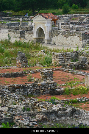 Tác-Gorsium-stock-foto