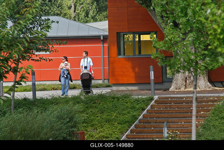 Budapest, 2008-08-17.  A Kopaszi gát a Duna parton-stock-foto