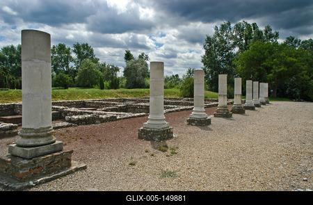 Tác-Gorsium-stock-foto