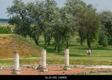 Tác-Gorsium-stock-foto