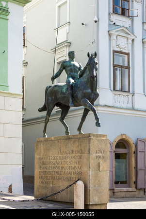 Székesfehérvár, 10-es huszárok emlékműve-stock-foto