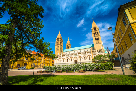 Pécs, Szent Péter- és Szent Pál-székesegyház-stock-foto