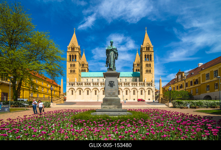 Pécs, Szent Péter- és Szent Pál-székesegyház-stock-foto