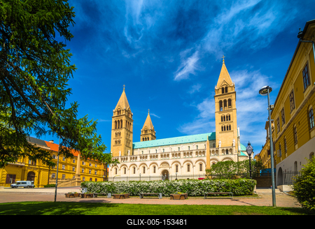 Pécs, Szent Péter- és Szent Pál-székesegyház-stock-foto
