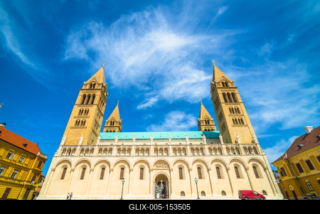 Pécs, Szent Péter- és Szent Pál-székesegyház-stock-foto