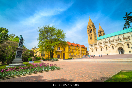 Pécs, Szent Péter- és Szent Pál-székesegyház-stock-foto