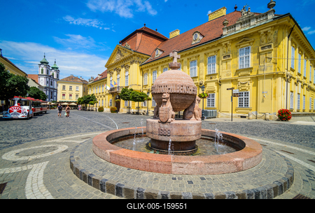 Székesfehérvár, a Városház tér-stock-foto