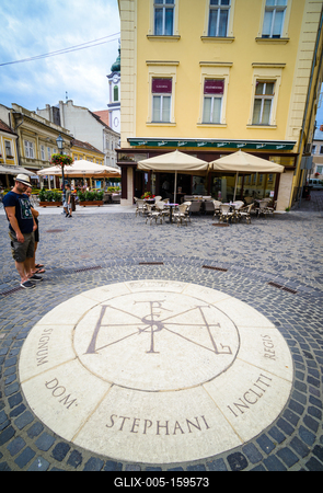Székesfehérvár, Szent István-emlékjel-stock-foto