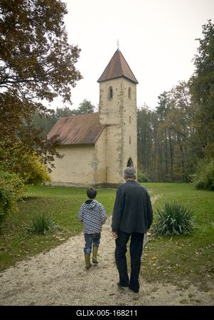 Velemér, Árpád-kori templom-stock-foto