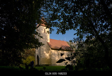 Velemér, Árpád-kori templom-stock-foto