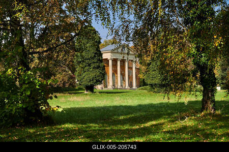 Alcsúti Arborétum, Alcsútdoboz-stock-foto