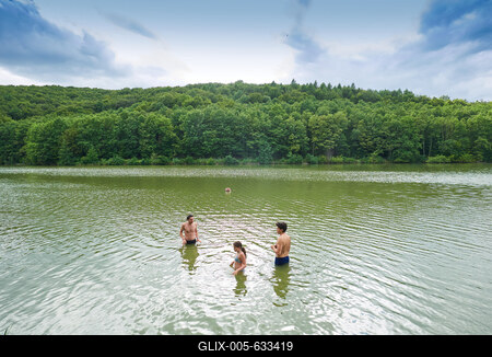 Kistolmácsi-tó-stock-foto