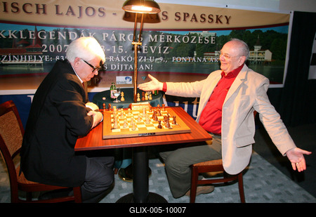 Spasszkijt kapta 70. születésnapjára Portisch Lajos-stock-foto