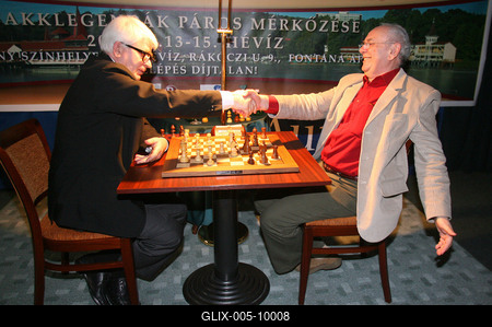 Spasszkijt kapta 70. születésnapjára Portisch Lajos-stock-foto