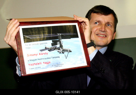 Charles Simonyi Budapesten-stock-foto