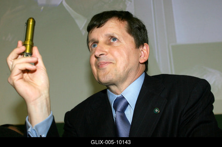 Charles Simonyi Budapesten-stock-foto