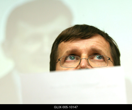 Charles Simonyi Budapesten-stock-foto