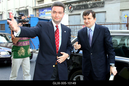 Charles Simonyi Budapesten-stock-foto