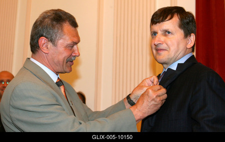 Charles Simonyi Budapesten-stock-foto