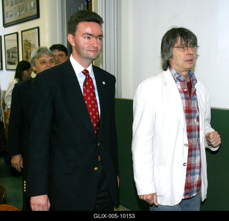 Charles Simonyi Budapesten-stock-foto