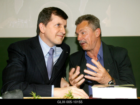 Charles Simonyi Budapesten-stock-foto