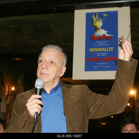 Jön a Spmalot musical!-stock-foto