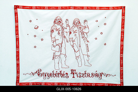 Modernkori falvédők-stock-foto