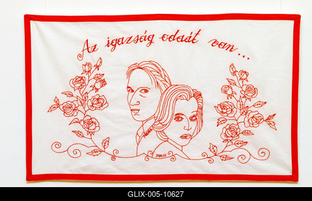 Modernkori falvédők-stock-foto