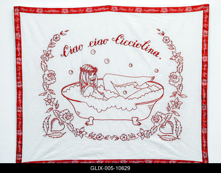 Modernkori falvédők-stock-foto