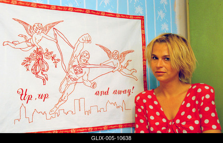 Modernkori falvédők-stock-foto