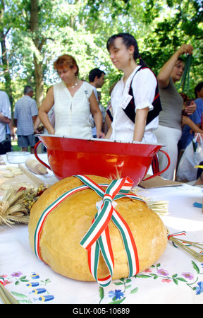 Kenyérfesztivál a Vároligetben-stock-foto