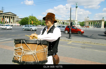 Borfalu a Felvonulási téren-stock-foto
