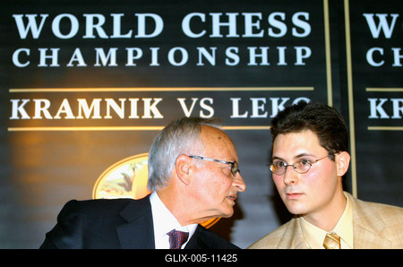 Sajtótájékoztató a Kramnyik-Lékó sakkvilágbajnoki döntöről-stock-foto