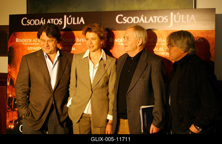 Bemutatták Szabó István Csodálatos Júlia című filmjét-stock-foto