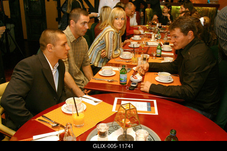 Sportolók a Sztárvacsorán-stock-foto