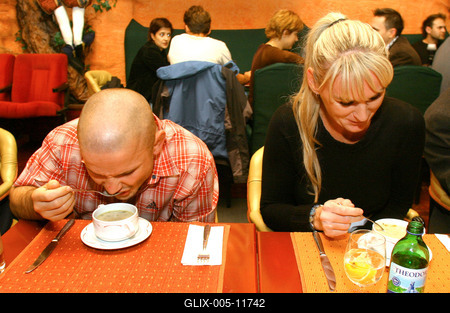 Sportolók a Sztárvacsorán-stock-foto