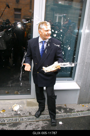 A Szőke Nők Mozgalma demonstrált a negatív megkülönböztetés ellen-stock-foto