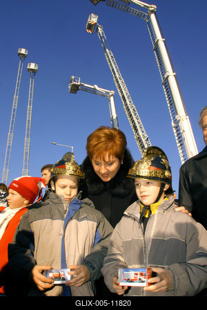 Új technika a Tűzoltóságnak-stock-foto