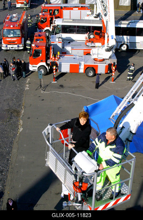 Új technika a Tűzoltóságnak-stock-foto