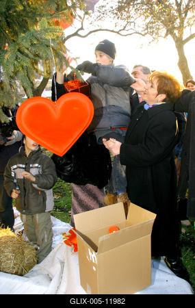 Lamperth Mónika ajándékozott a Roosevelt téren-stock-foto